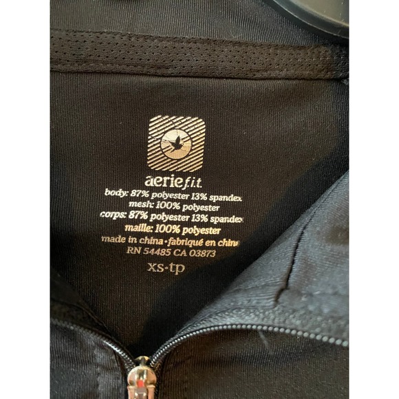 Aerie F.I.T. XS Petite Front Zip Lightweight Jacket EUC Black - Picture 2 of 4